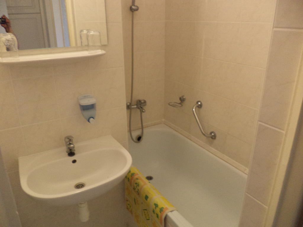 Touring Hotel Berekfürdő 部屋 写真